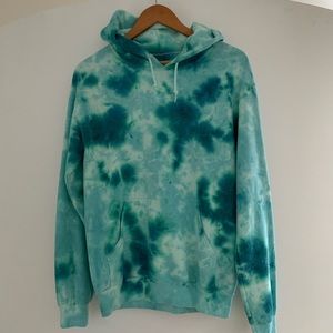 Green tie dye hoodie